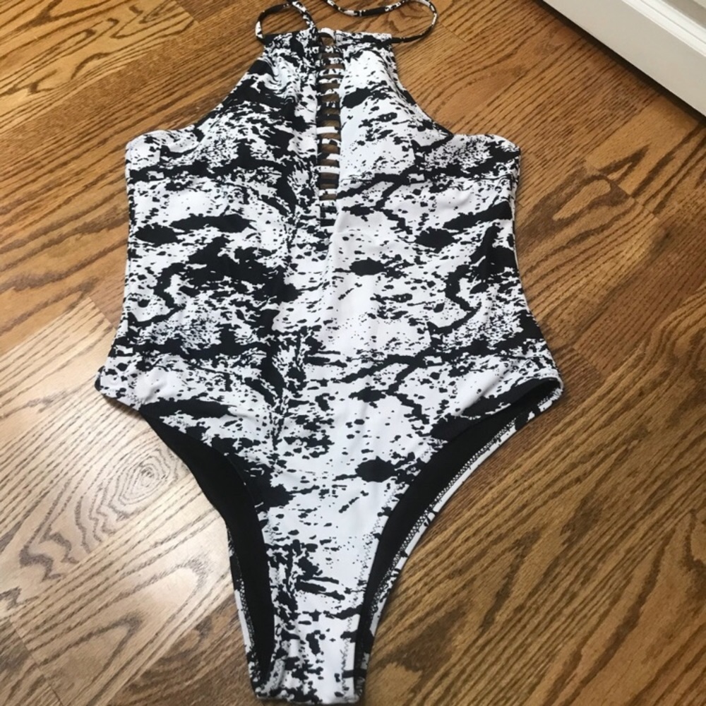 Very Popular Black and White Splatter.